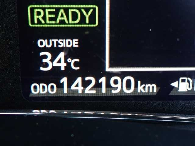 TOYOTA COROLLA FIELDER 2017