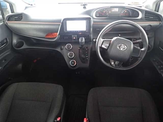 TOYOTA SIENTA 2019