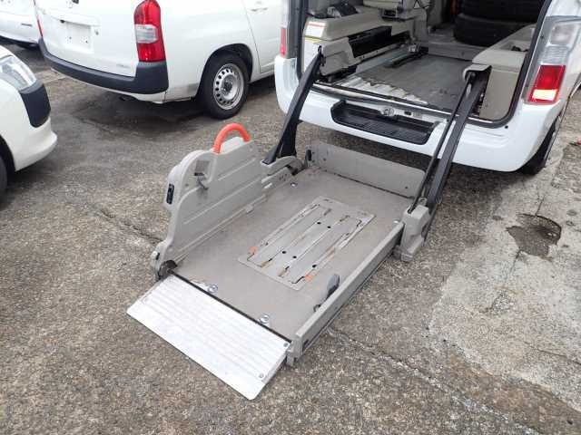 NISSAN CARAVAN BUS 2008