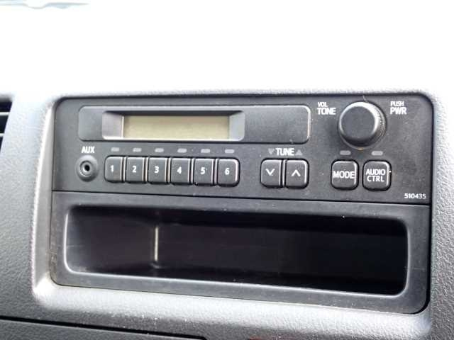 TOYOTA HIACE VAN 2020