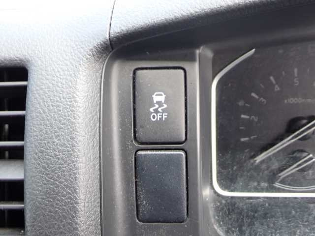 TOYOTA HIACE VAN 2020