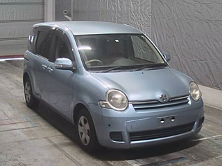 TOYOTA SIENTA 2012