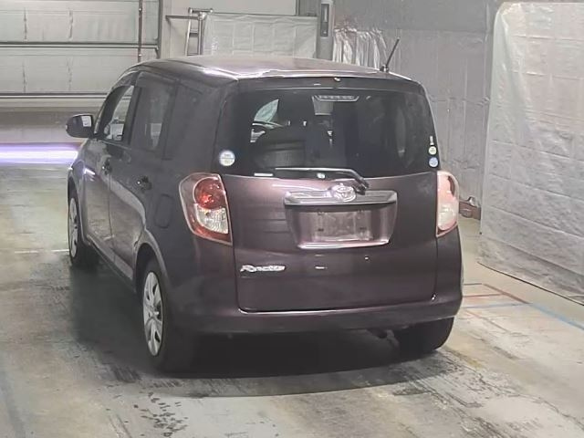 TOYOTA RACTIS 2010
