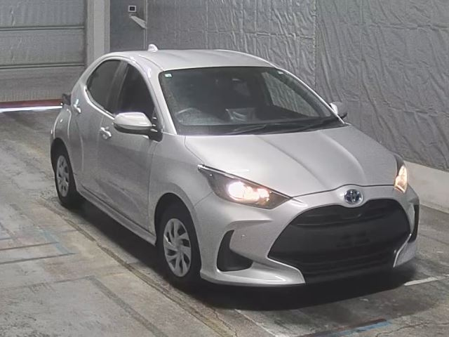 TOYOTA YARIS 2021