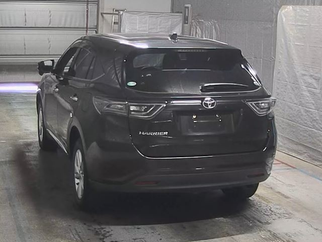 TOYOTA HARRIER 2015