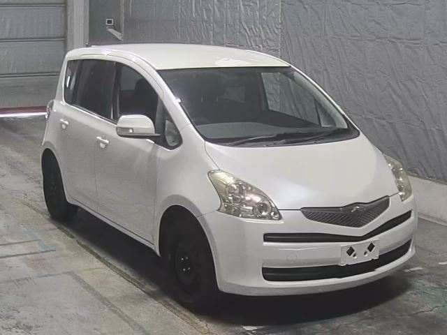 TOYOTA RACTIS 2008