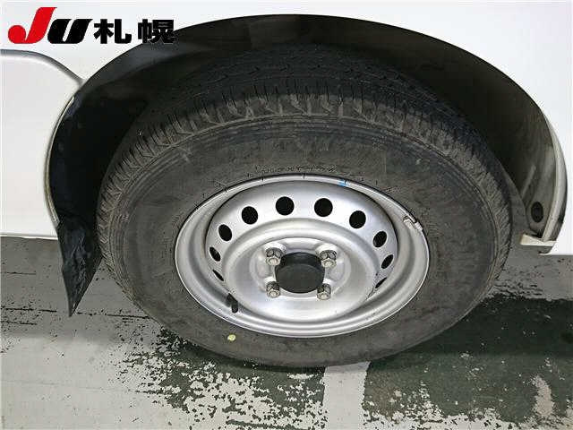 NISSAN CLIPPER TRUCK 2017