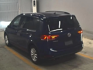 VOLKSWAGEN GOLF TOURAN 2017