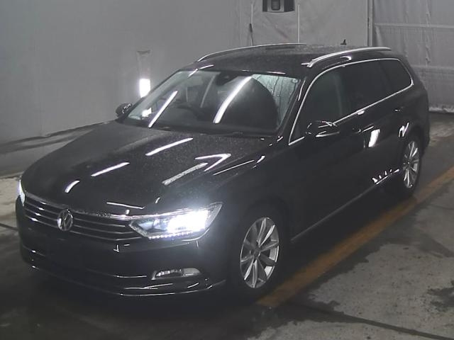 VOLKSWAGEN PASSAT VARIANT 2018