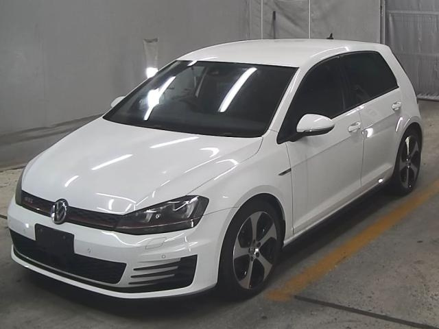 VOLKSWAGEN GOLF 2015