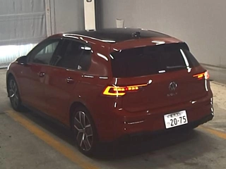 VOLKSWAGEN GOLF 2025