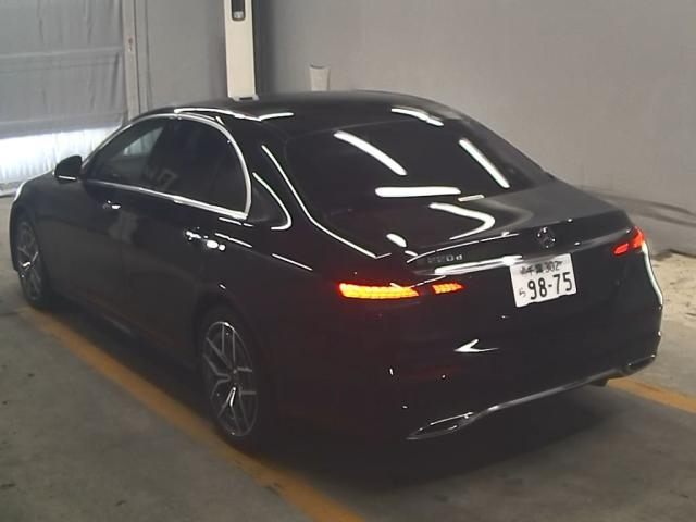 MERCEDES BENZ E CLASS 2024