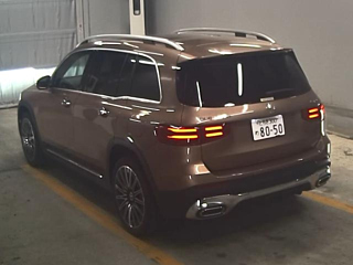 MERCEDES BENZ GLB 2024