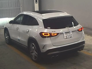MERCEDES BENZ AMG 2023