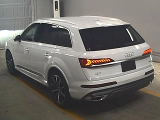 AUDI Q7 2020