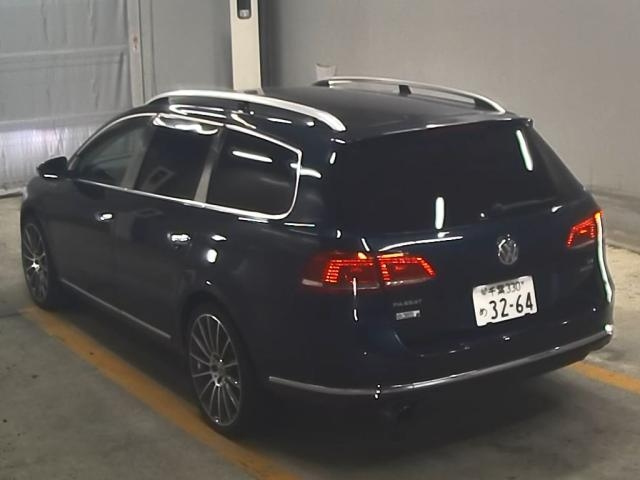 VOLKSWAGEN PASSAT VARIANT 2013