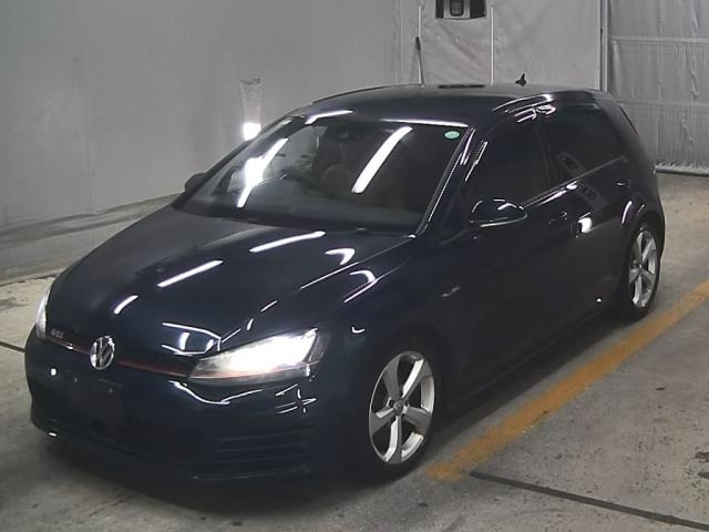 VOLKSWAGEN GOLF 2014