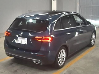 MERCEDES BENZ B CLASS 2022