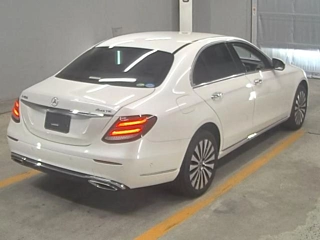 MERCEDES BENZ E CLASS 2017