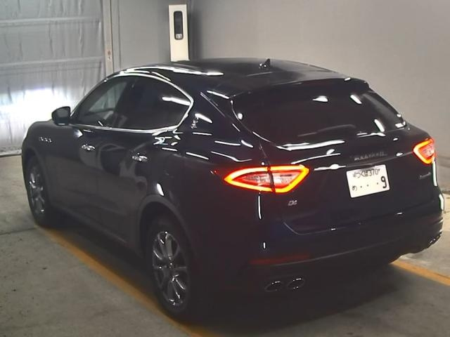 MASERATI LEVANTE 2021