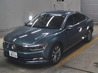 VOLKSWAGEN PASSAT VARIANT 2015