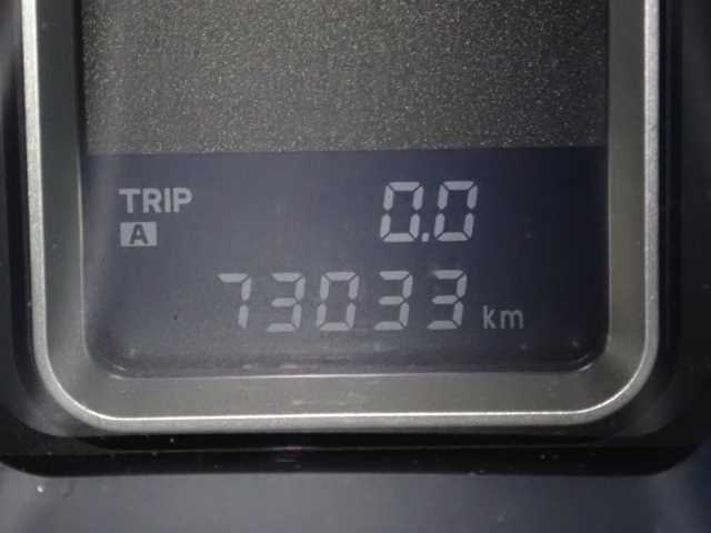 MITSUBISHI PAJERO 2011