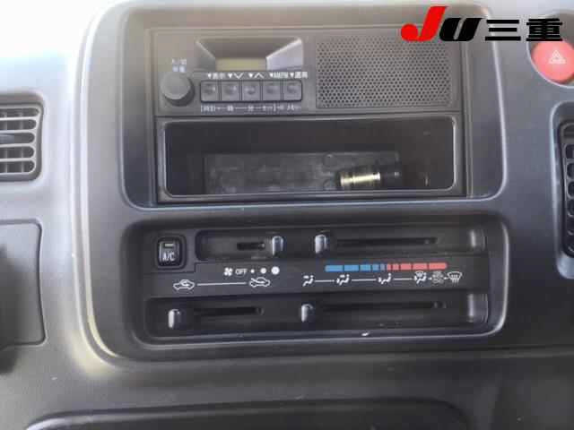 DAIHATSU HIJET TRUCK 2011