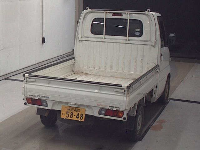 NISSAN CLIPPER TRUCK 2011