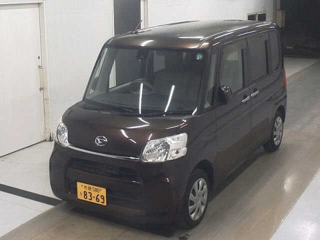 DAIHATSU TANTO 2015
