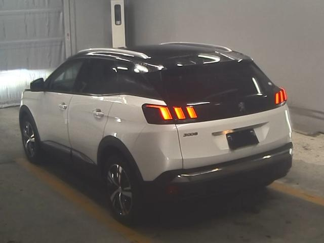 PEUGEOT 3008 2020
