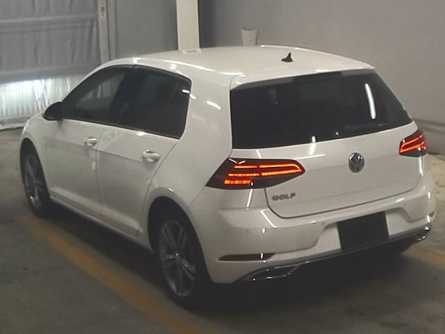 VOLKSWAGEN GOLF 2019