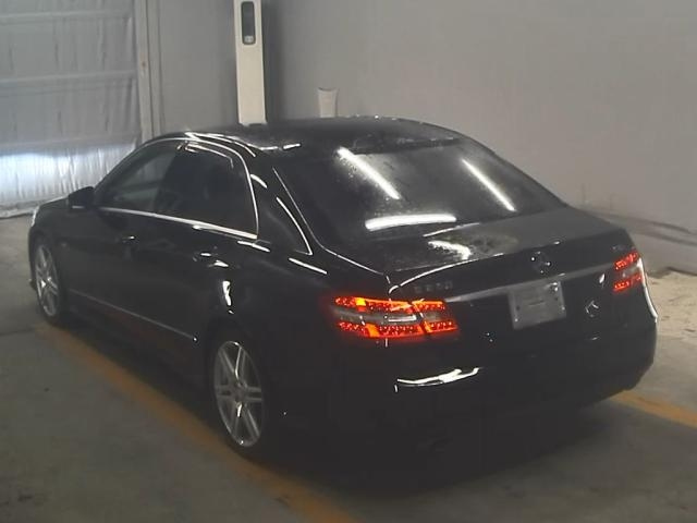 MERCEDES BENZ E CLASS 2011