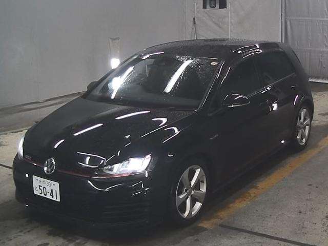 VOLKSWAGEN GOLF 2014