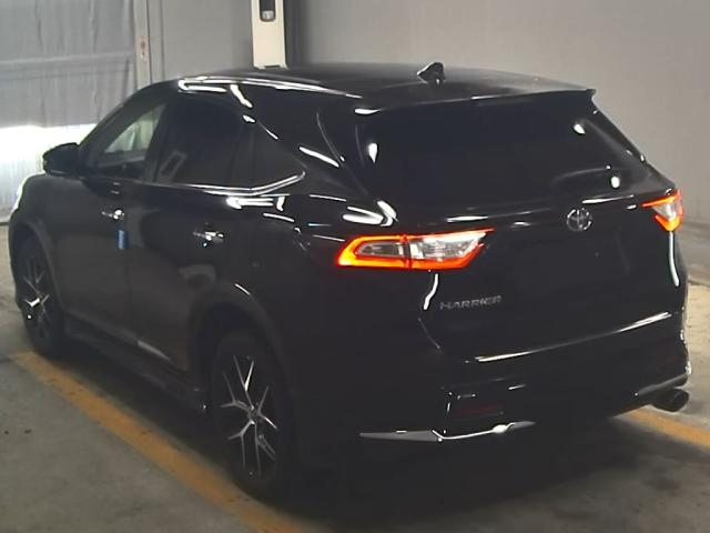 TOYOTA HARRIER 2018