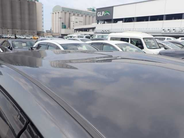 TOYOTA PRIUS ALPHA 2014