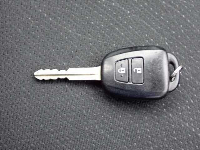 TOYOTA COROLLA AXIO 2019