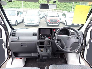 DAIHATSU HIJET VAN 2015
