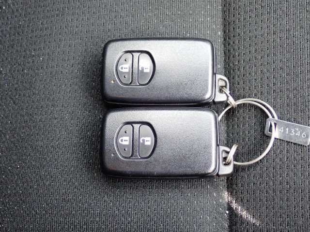 TOYOTA COROLLA FIELDER 2020