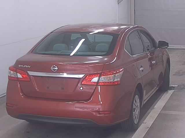 NISSAN SYLPHY 2012