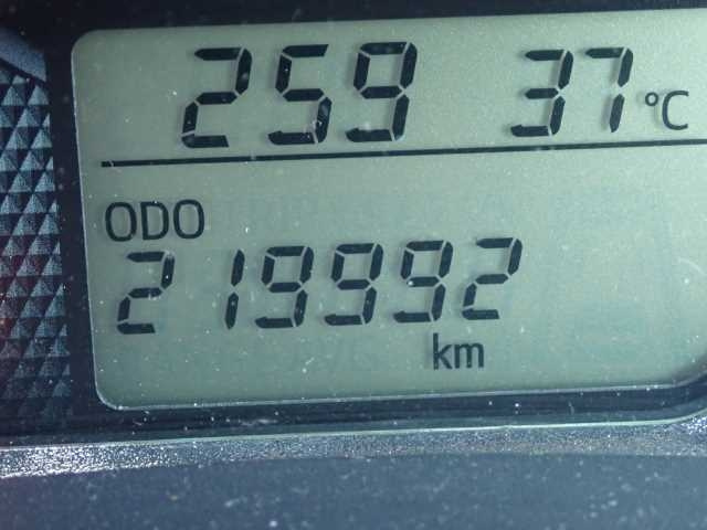 TOYOTA COROLLA FIELDER 2016