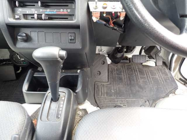 DAIHATSU HIJET TRUCK 2018