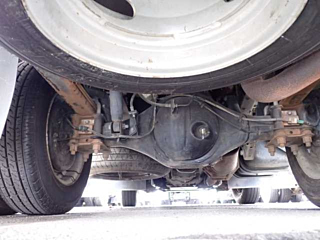 ISUZU ELF 2010