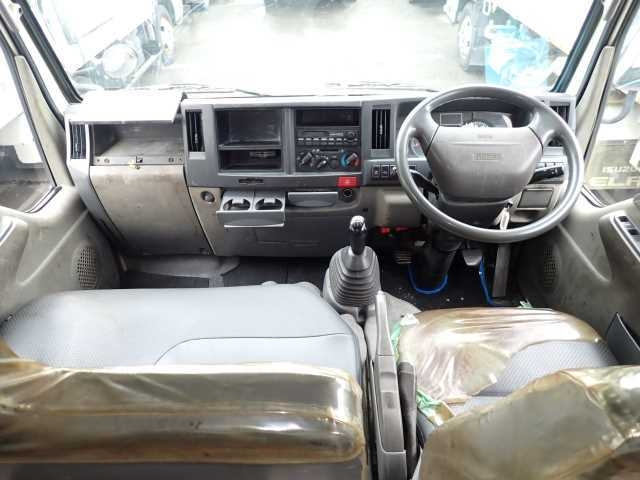 ISUZU ELF 2010
