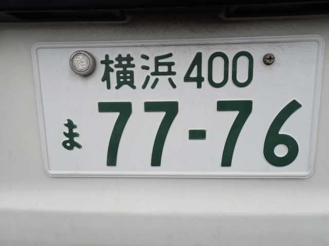 TOYOTA HIACE VAN 2017