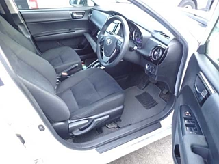 TOYOTA COROLLA FIELDER 2018