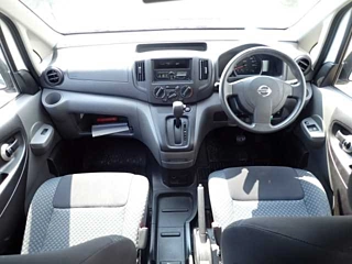 NISSAN NV200 2018