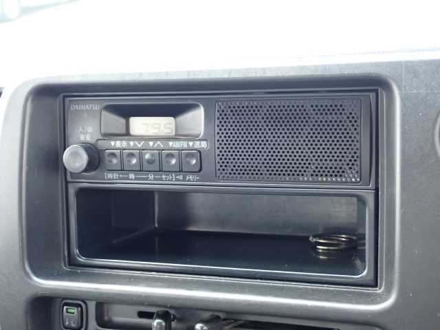 DAIHATSU HIJET VAN 2009