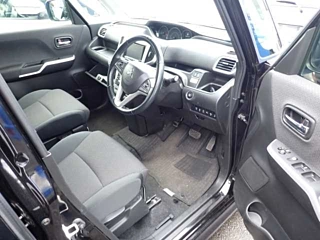 MITSUBISHI DELICA D2 2019