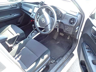 TOYOTA COROLLA FIELDER 2019