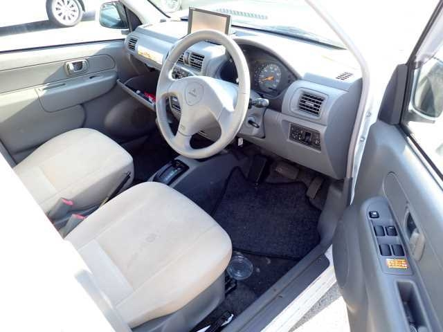 MITSUBISHI MINICA 2010